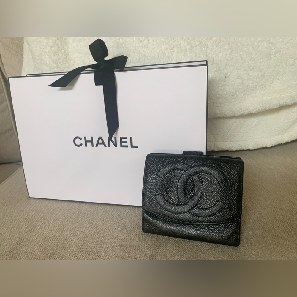 Authentic black Chanel caviar timeless wallet